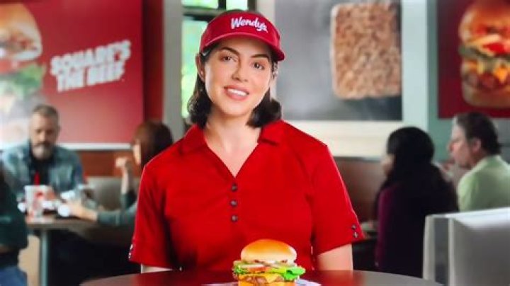Wendy&rsquo;s NEWEST TV commercial with Reggie Miller, and Kathryn Feeney😆😆😆