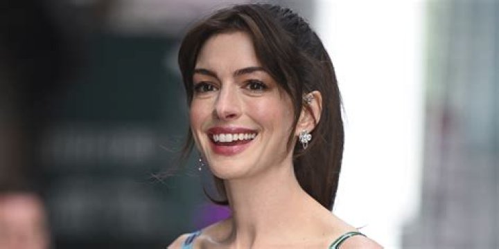 When Anne Hathaway Was Left Mortified After A Terrible Wardrobe