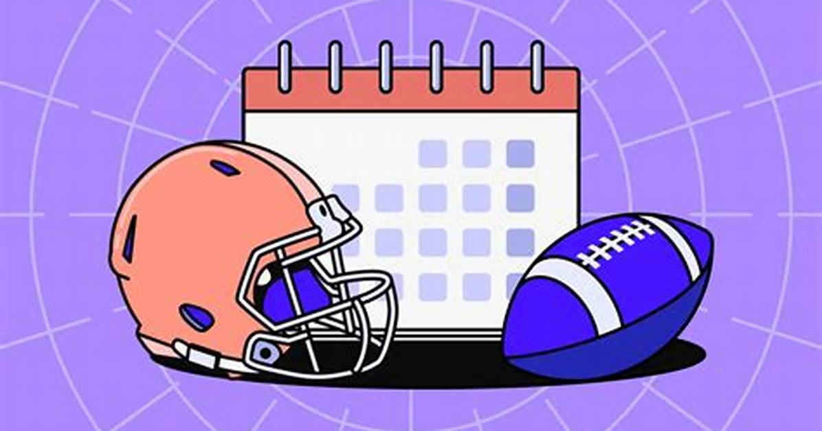 When Does the College Football Season Start?
