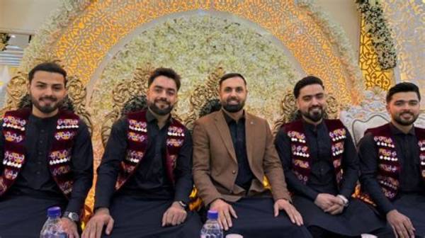 Who Is Amir Khan, Rashid Khan Brother?