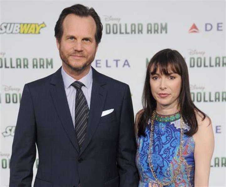 Who Is Bill Paxton Married To? - Quick Insight