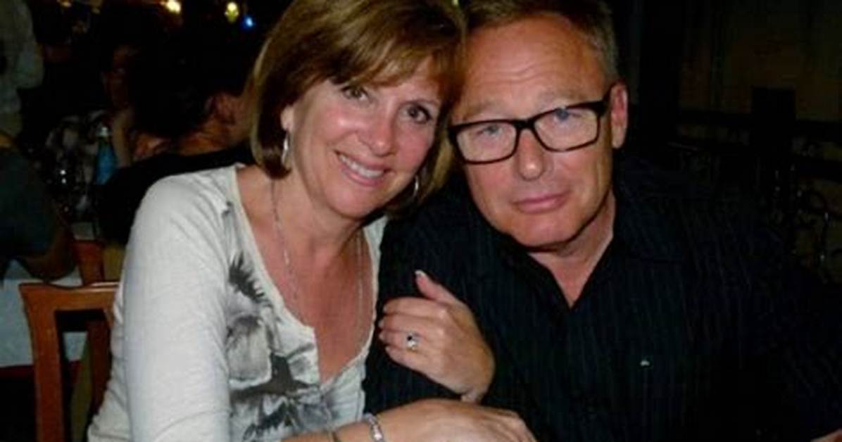 Who Is Deb Hope Husband Roger Hope? Meet Her Daughters