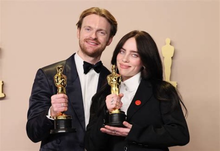 Who is Finneas Eilish's Girlfriend? All About Finneas and His