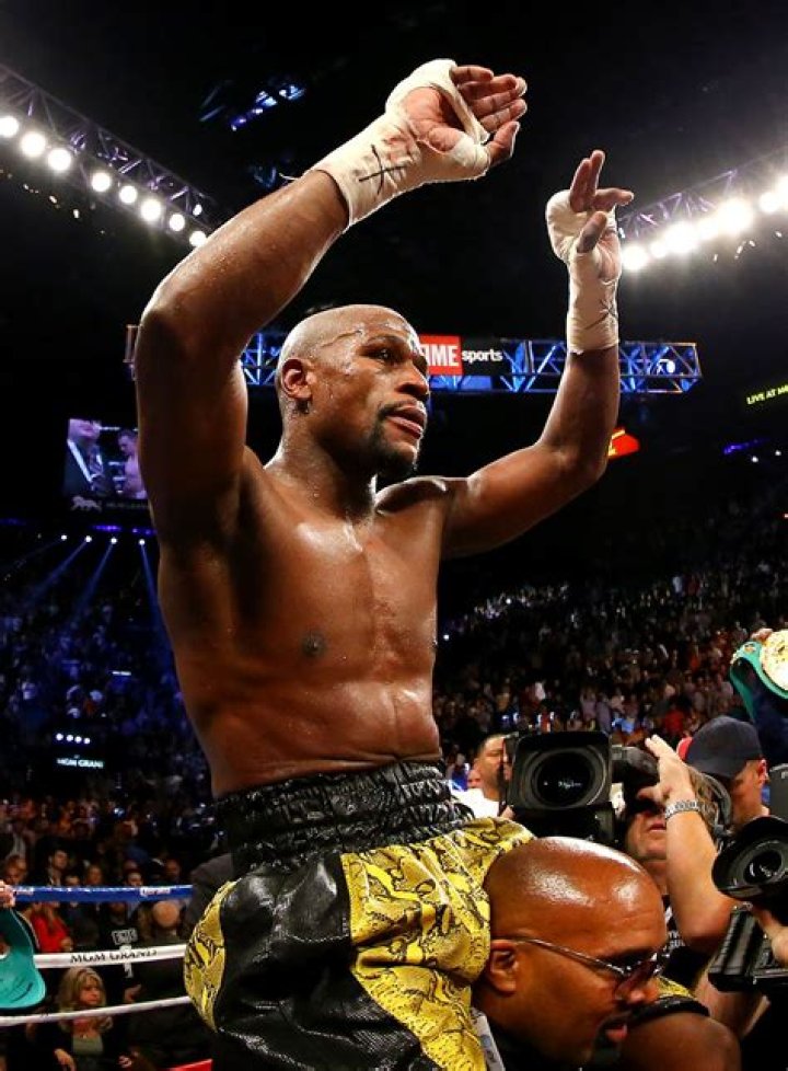Who is Floyd Mayweather's son, Koraun Mayweather?
