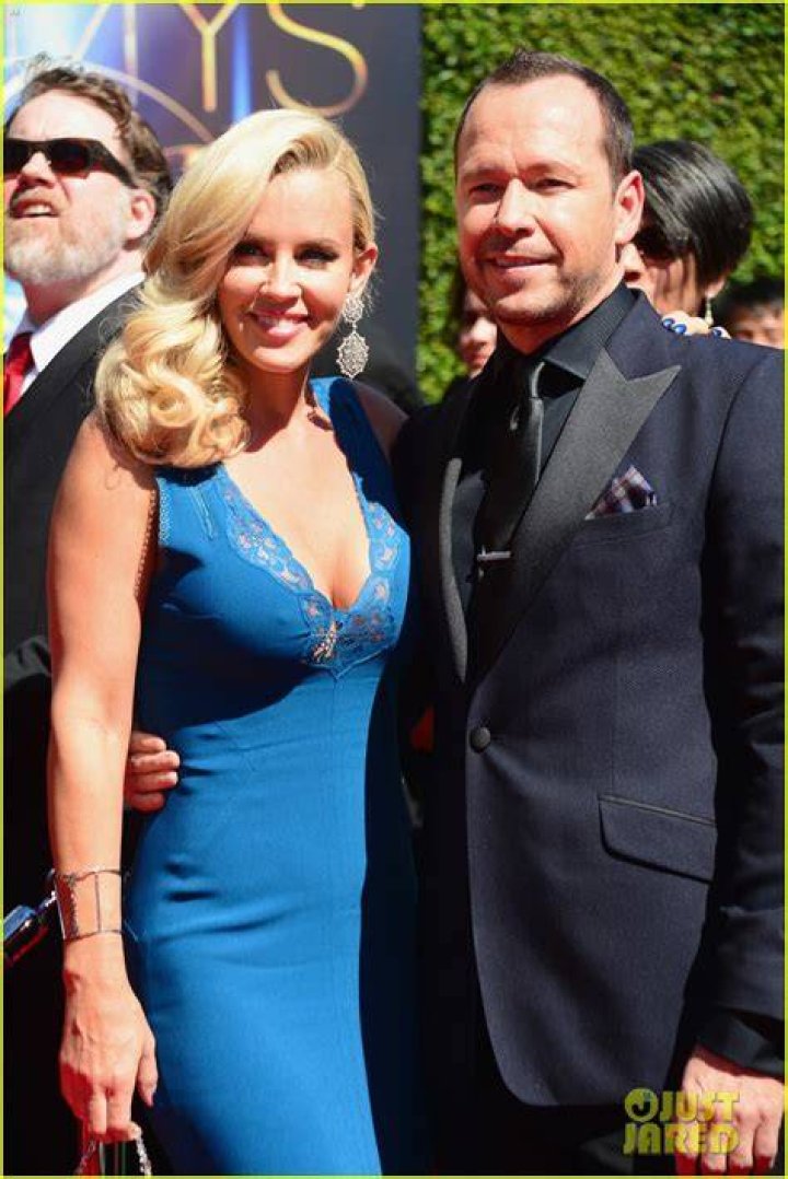 Who Is Jenny McCarthy Married To Now? - Find Out About Her Current Spouse