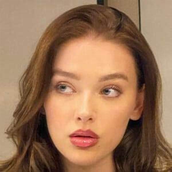 Who Is Jessica Alexander Dating with? Age, Bio, Wiki, Net Worth, Boyfriend, Movies & Facts