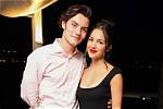 Who Is Louis Partridge’s Girlfriend? the Actor’s Relationships