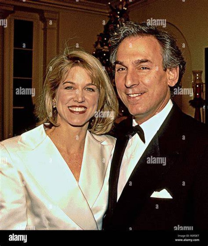 Who is Paula Zahn Husband? Bio, Net Worth 2023