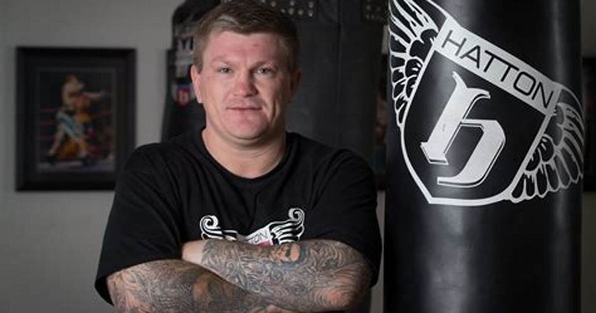 Who Is Ricky Hatton? Wiki, Height, Net Worth, Wife, Marriage