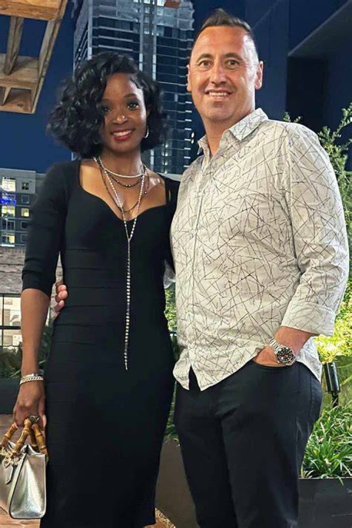 Who is steve sarkisian current wife? A Glimpse into His Personal Life