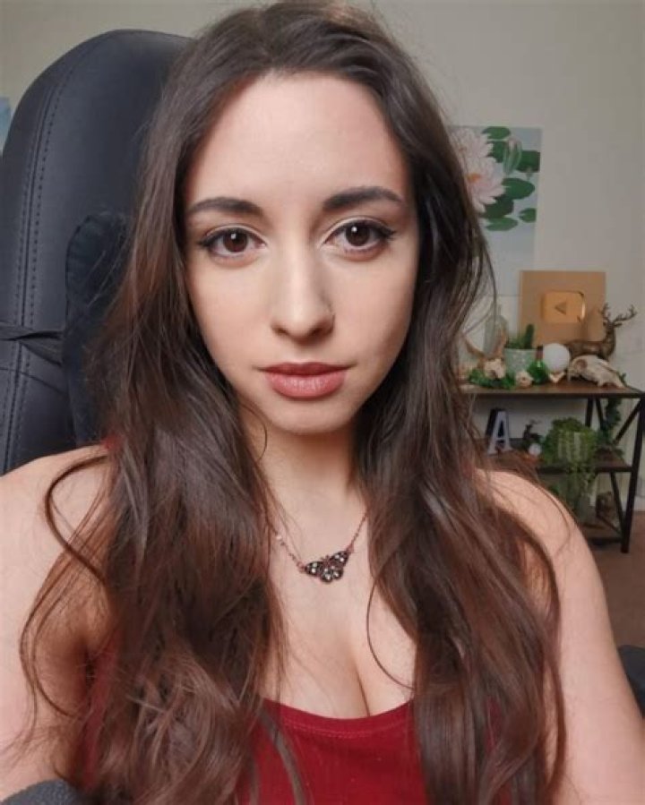Who is Sweet Anita? Biography, Wiki, Boyfriend, Disease, Parents