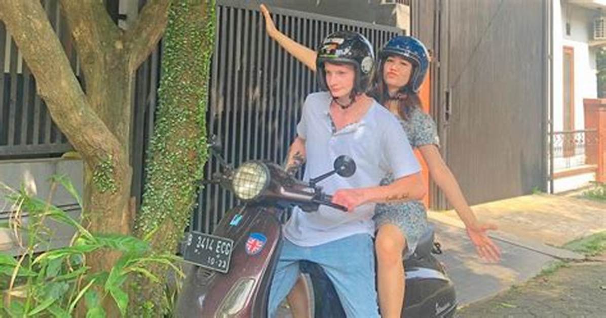 Who Officiates Citra and Sam's Wedding on '90 Day Fiancé? (Exclusive Clip)