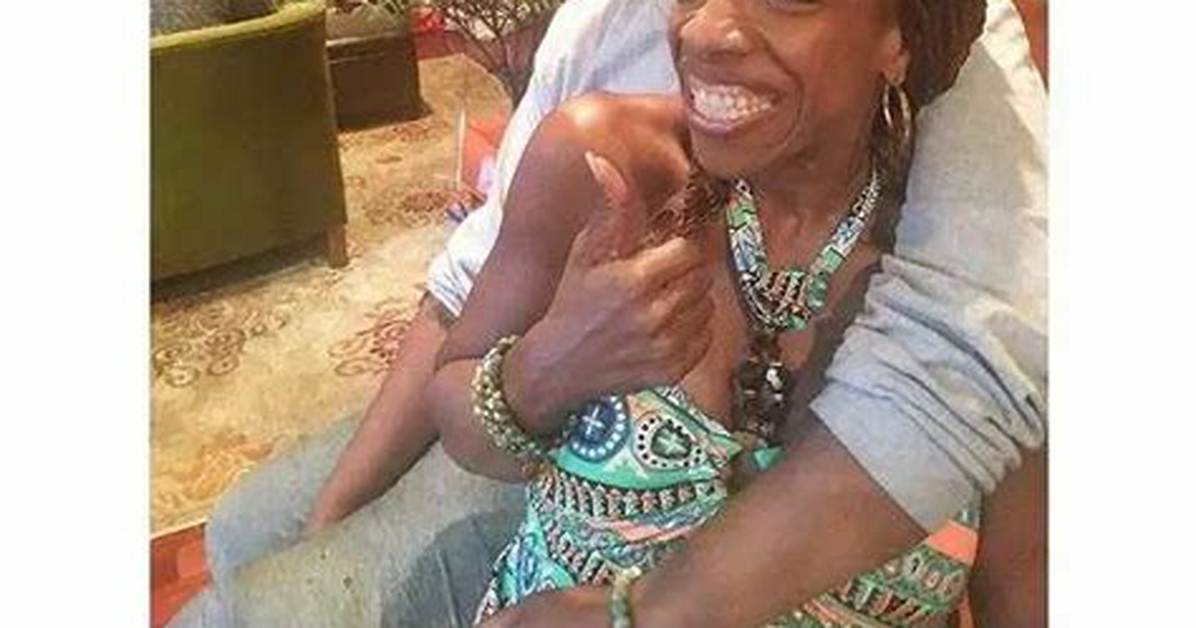 Who Was Lisa Nichols' Husband? Son Engaged, Life at Age 52 | All Revealed
