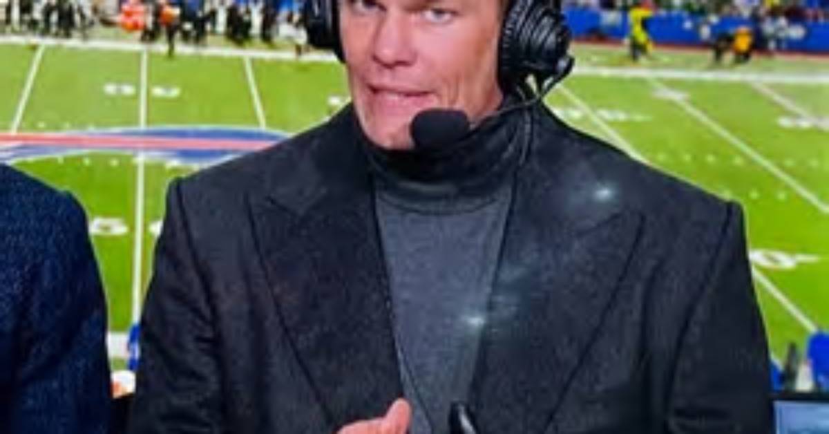 Why Is Tom Brady Wearing a Glove? Here's What We Know