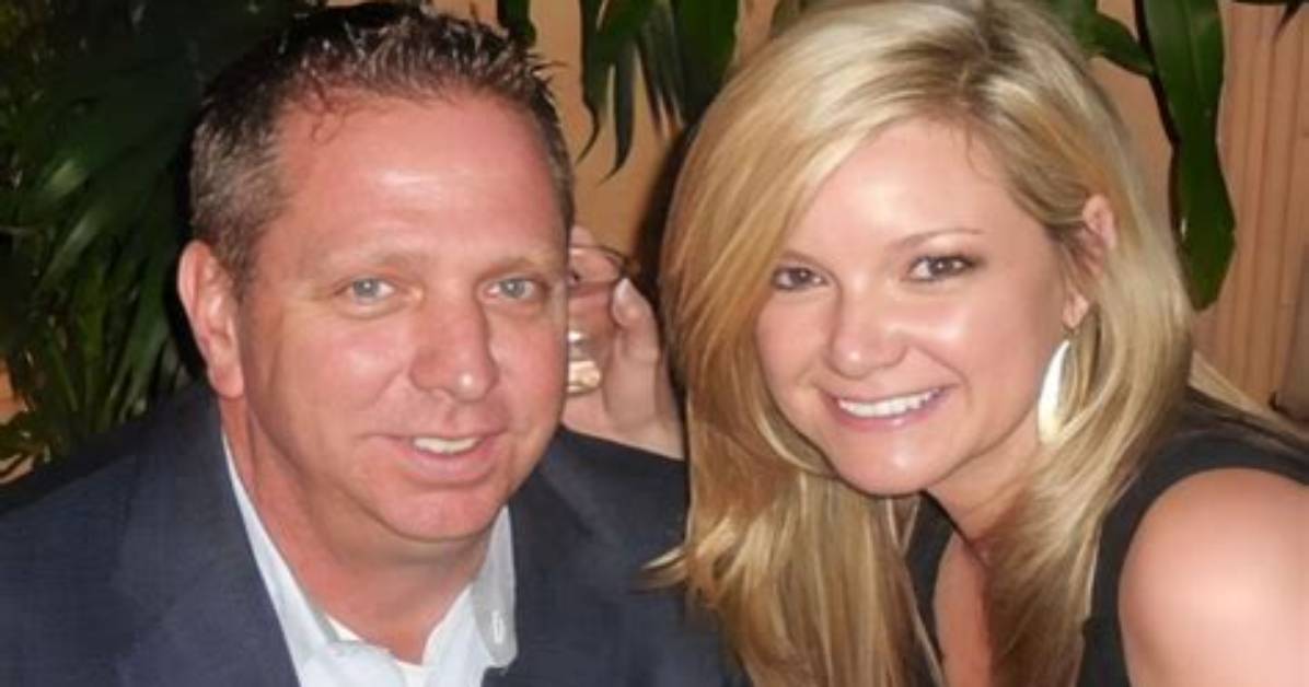 Why Laura Moody Appears with No Wedding Ring?