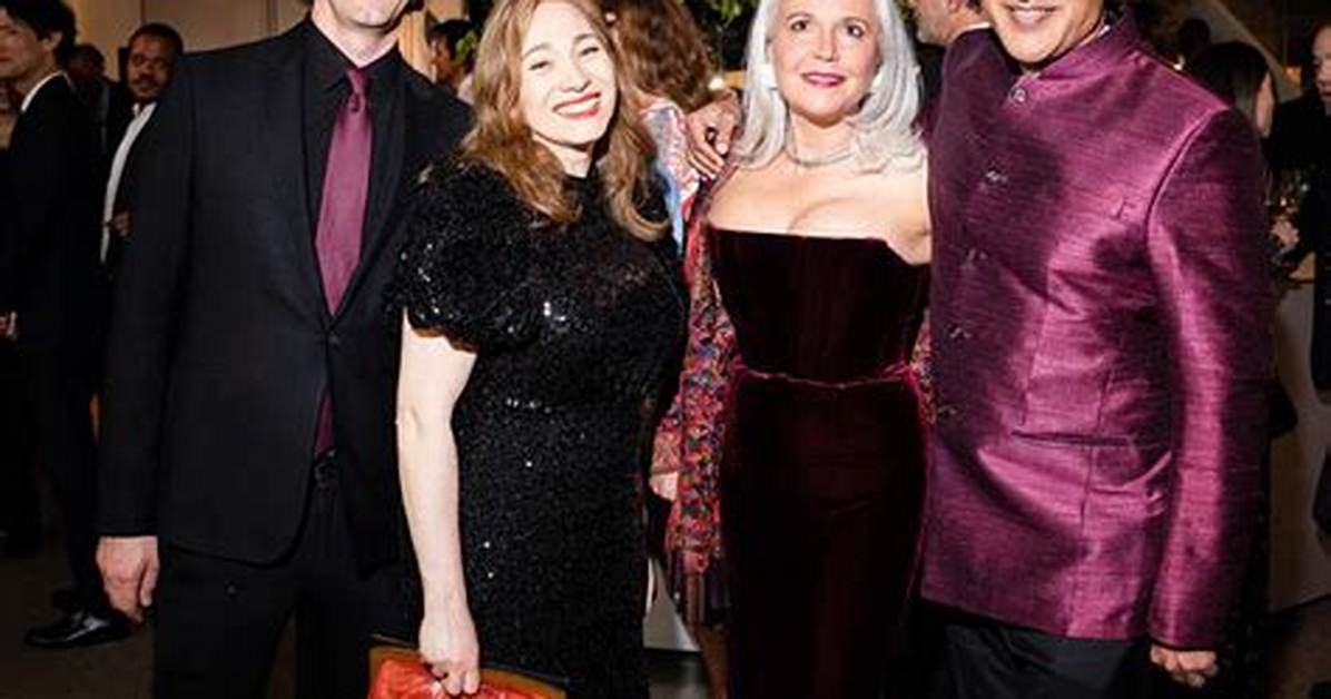 Wife Joanna Rosen and Children
