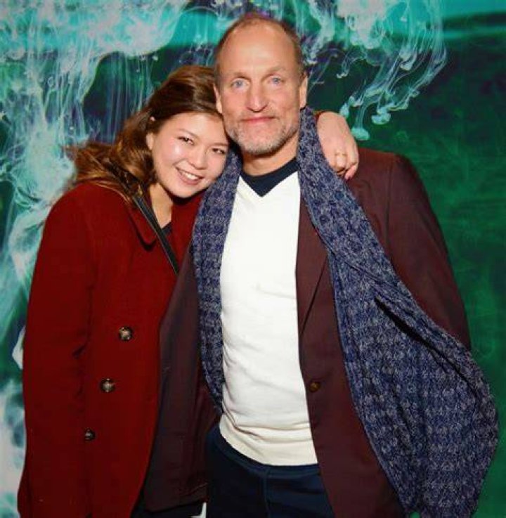 Woody Harrelson Children Meet Woody Harrelson's Daughters ABTC