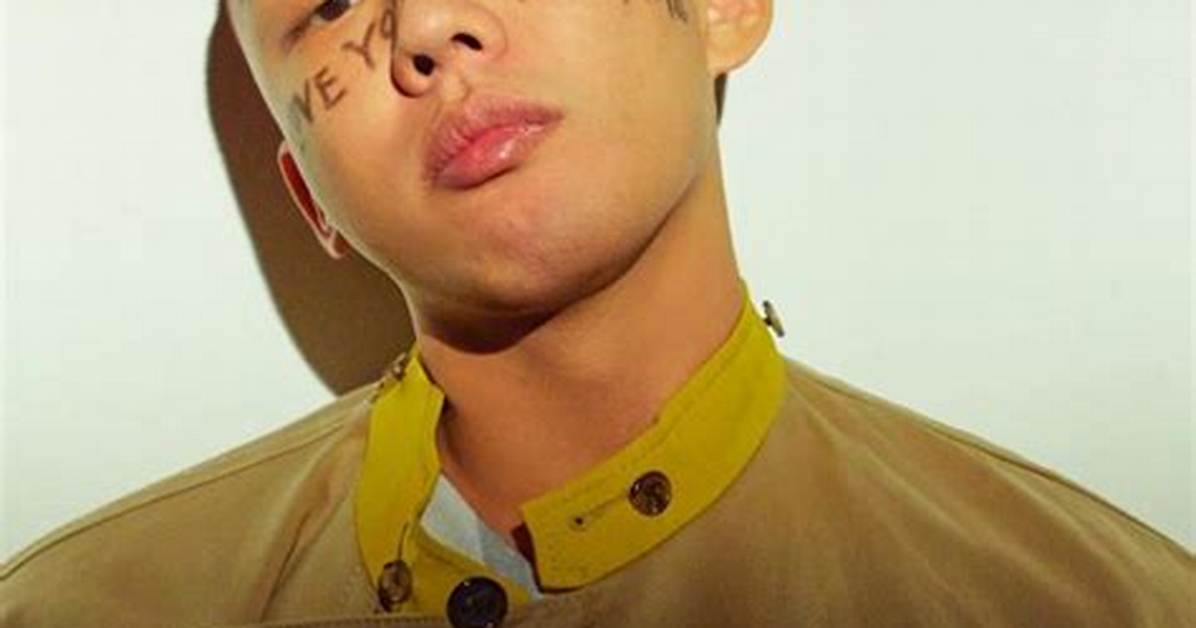 Yoo Ah in – Biography, Facts & Life Story
