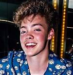 Zach Herron Wiki: at Age 17, This Artist Seeks Simple Things in Girlfriend