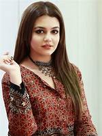 Zara Noor Abbas – Biography, Facts & Life Story