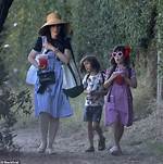 Zooey Deschanel Has Two Kids with Ex-Husband Jacob Pechenik — Details!