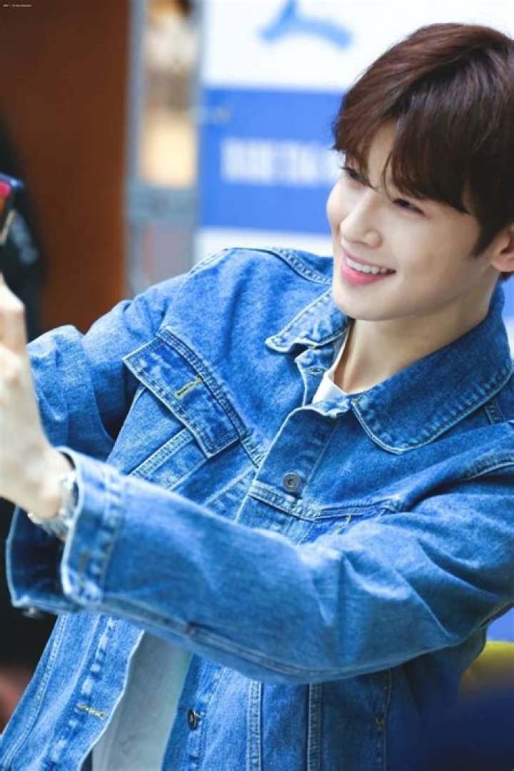 ☆ﾐ&lowast;ˈ‧₊&deg; Dongmin eunwoo astro &lowast;ˈ‧₊&deg; ️ Cha Eun Woo / 차은우 ️(Lee